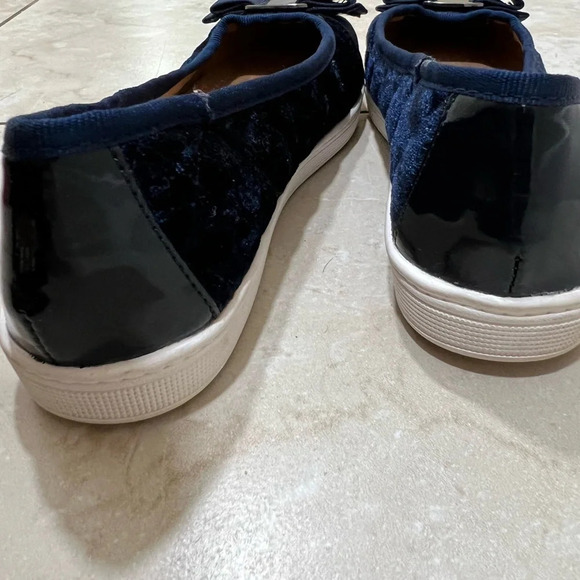 Soft Style Women's Faeth Ballet Flat - Picture 4 of 7